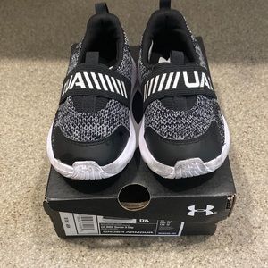 Under Armour toddler shoes 6K